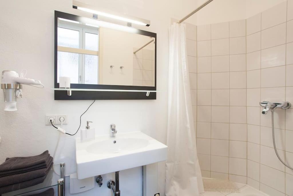 Exclusive 2-Room Souterrain Apartment Norymberga Zewnętrze zdjęcie
