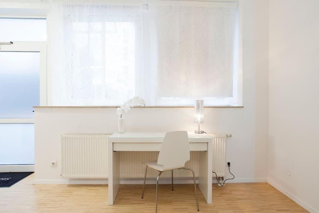 Exclusive 2-Room Souterrain Apartment Norymberga Zewnętrze zdjęcie