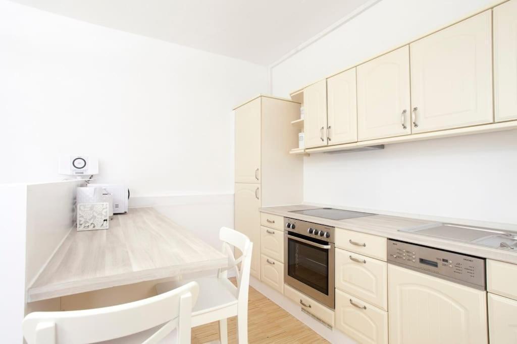 Exclusive 2-Room Souterrain Apartment Norymberga Zewnętrze zdjęcie